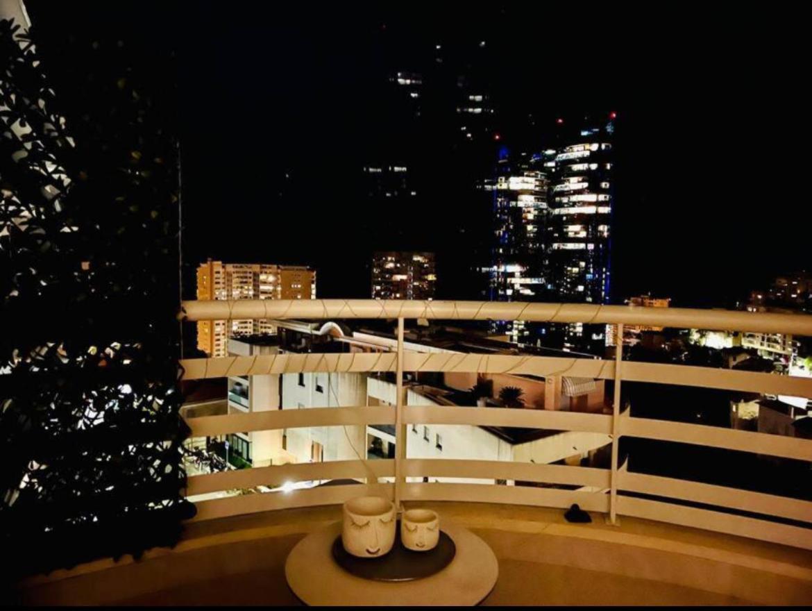 דירות בוסוליי Reve Au 7E Ciel Piscine Baie De Monaco מראה חיצוני תמונה